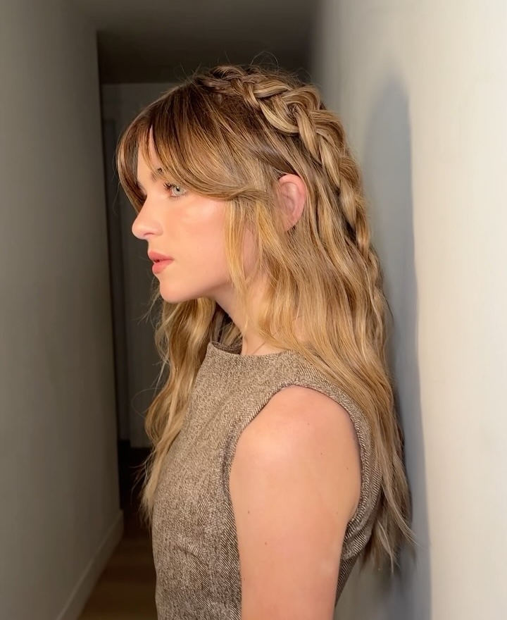 Raegan Revord wears half-up, half-down braids by Justine Marjan