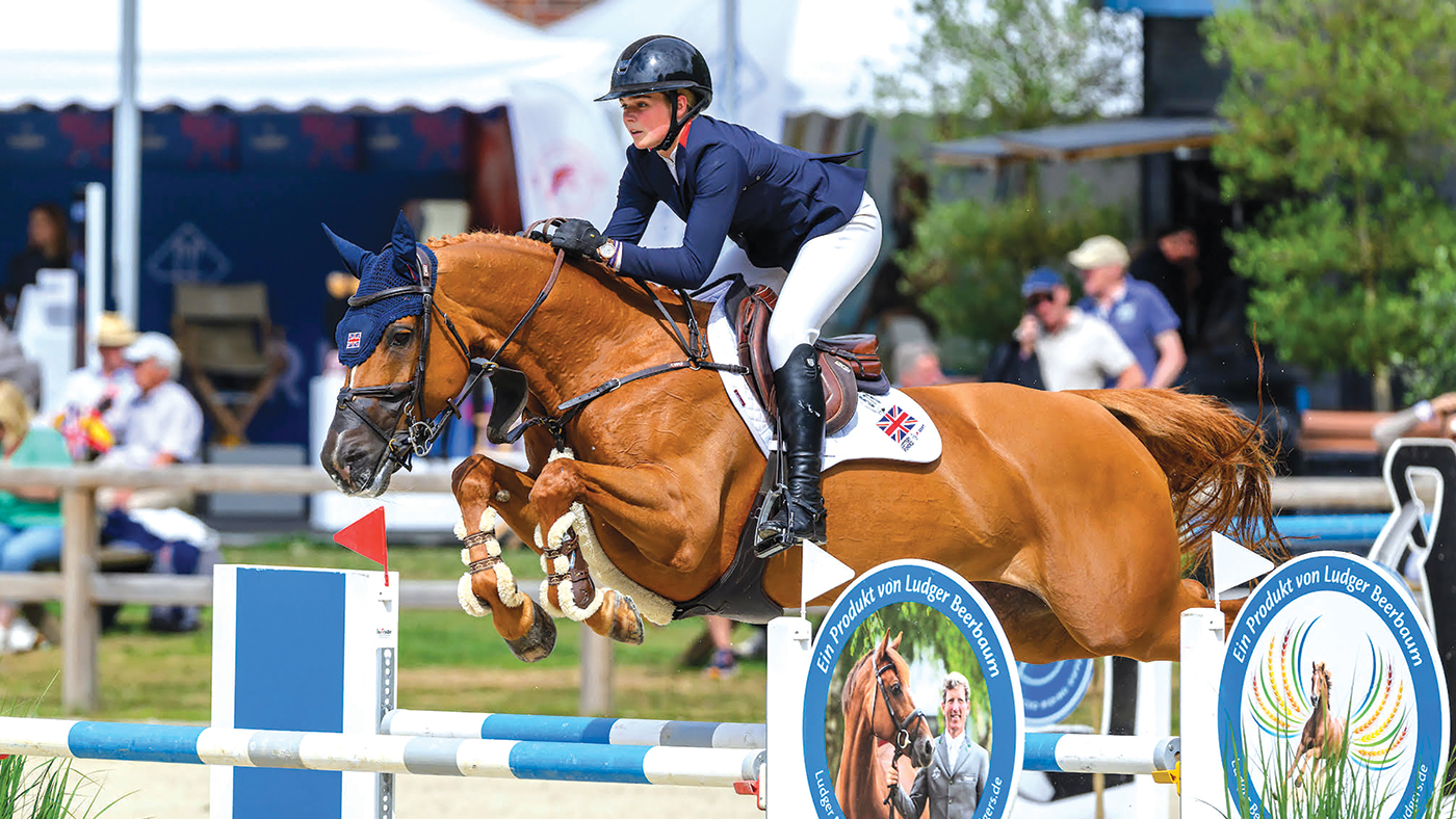 HAH523.sj_youtheuros.rachel_proudley_press_image_riesenbeck_international_equitaris.jpg