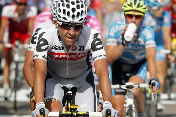 Carlos Sastre (Cervelo TestTeam) finishes stage 6.