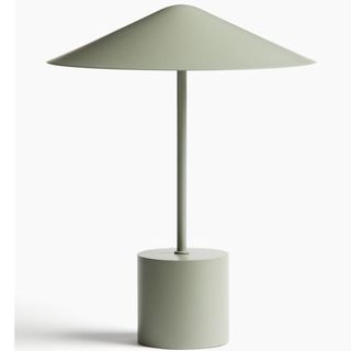 Green outdoor lamp