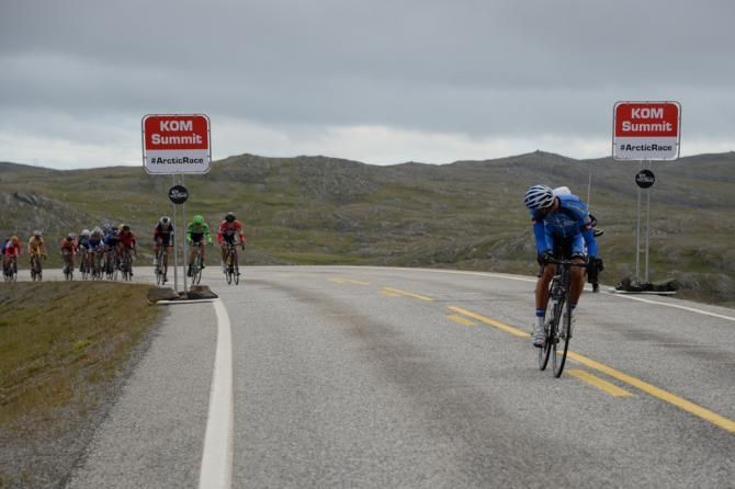 Frederik Wilman (Team Ringeriks - Kraft) checks in his chasers