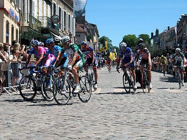 The field is still not together as some riders took longer in the coffee shops.