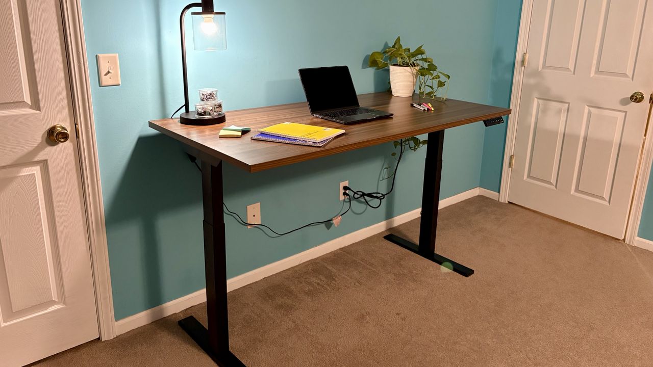 Simple Height Adjustable Desk review: A mid-range 