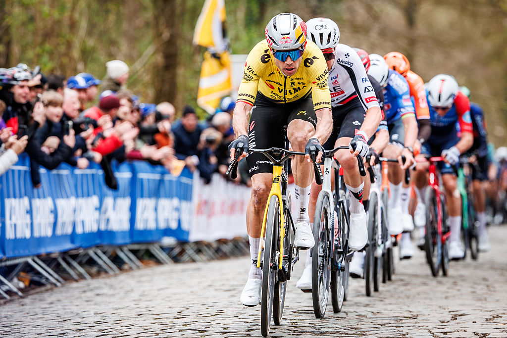Wout van Aert leads a bunch of riders over a cobbled climb during In Flanders Fields 2026