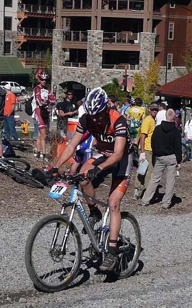 Union College's Zach Winn was the early leader in the men's Division 2 race.