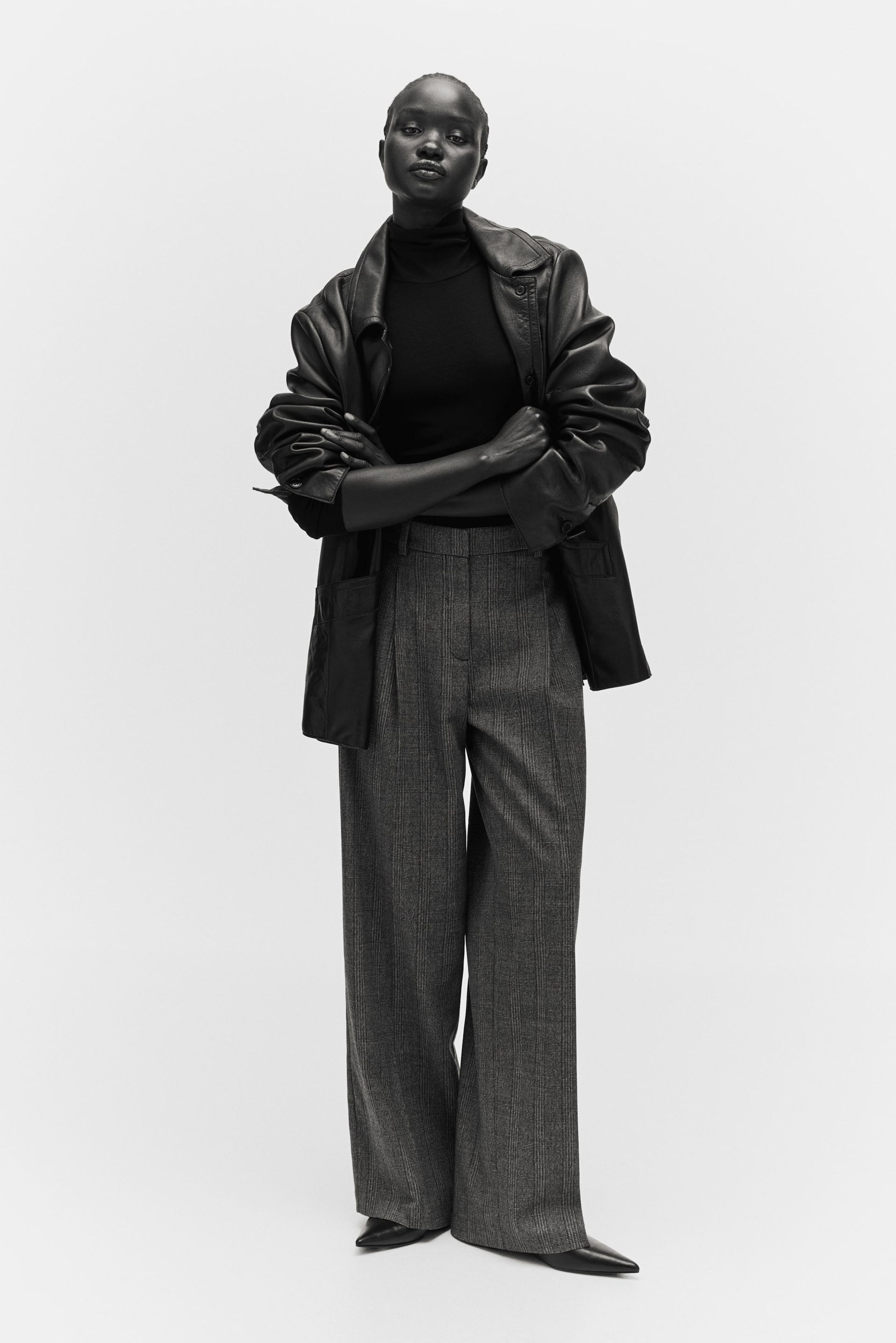 Wide-Leg Dress Pants - Black