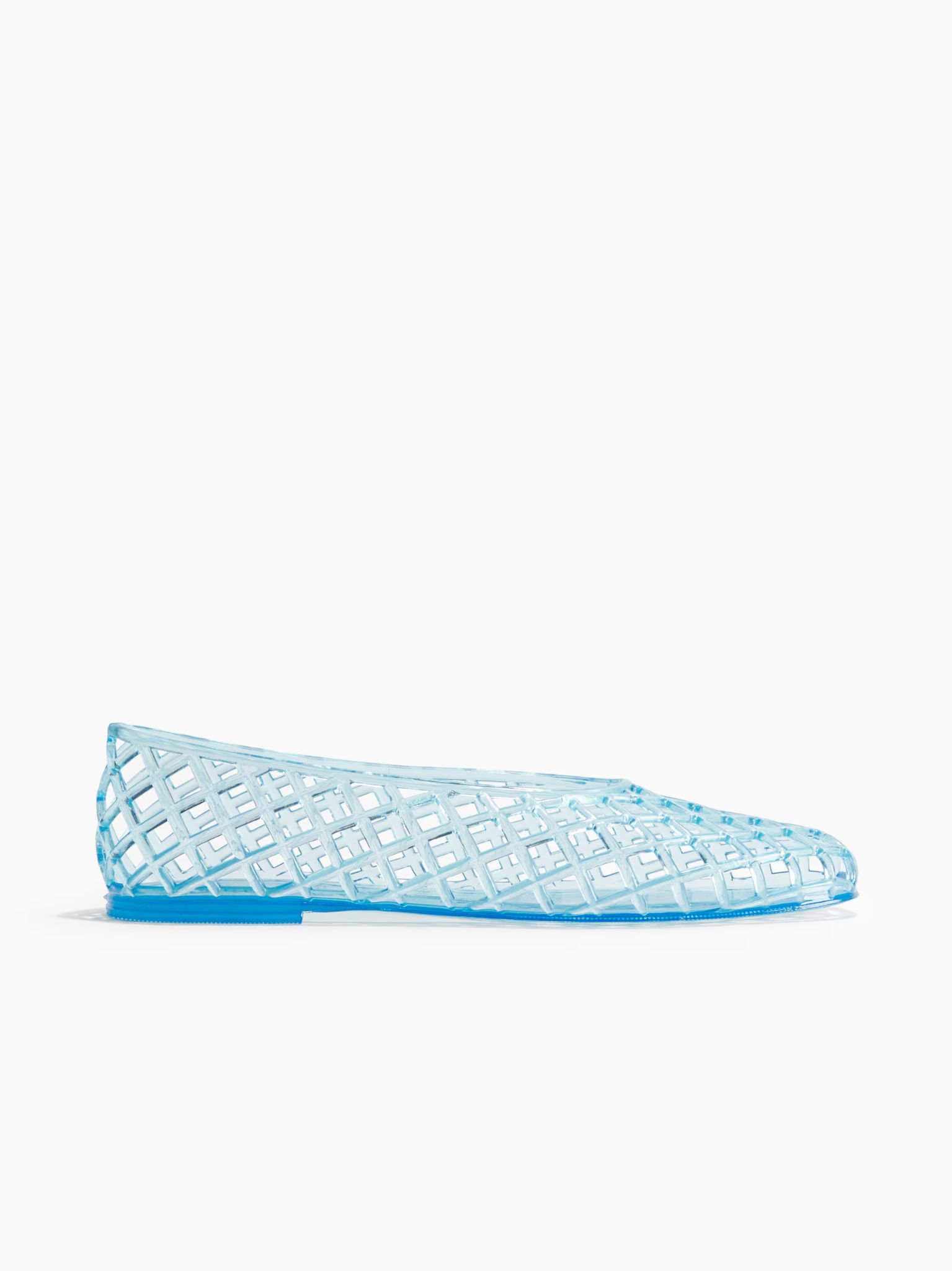 Jelly shoes trend