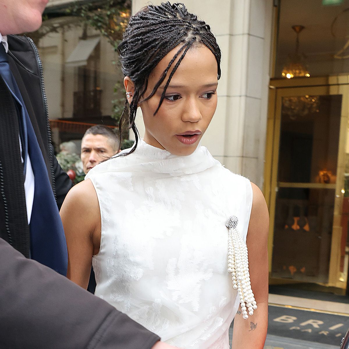 PARIS, FRANCE - JANUARY 26: Taylor Russell leaving her hotel ahead of Christian Dior during the Haute Couture Spring Summer 2026 as part of Paris Fashion Week on January 26, 2026 in Paris, France. 