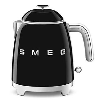 Smeg 50's Retro Style 3 Cup Electric Kettle With Double Wall Anti Slip Base and Water Level Indicator (black)