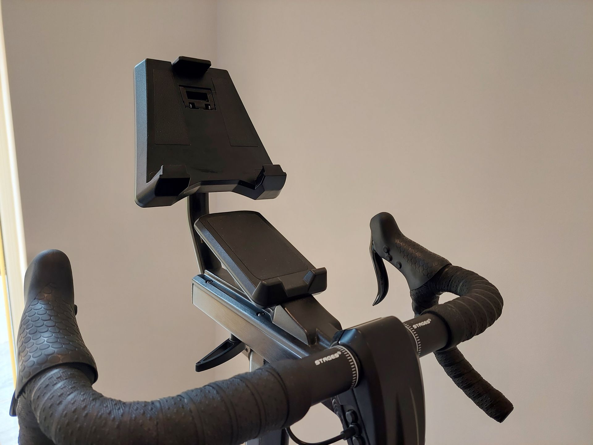 stages sb20 screen holder