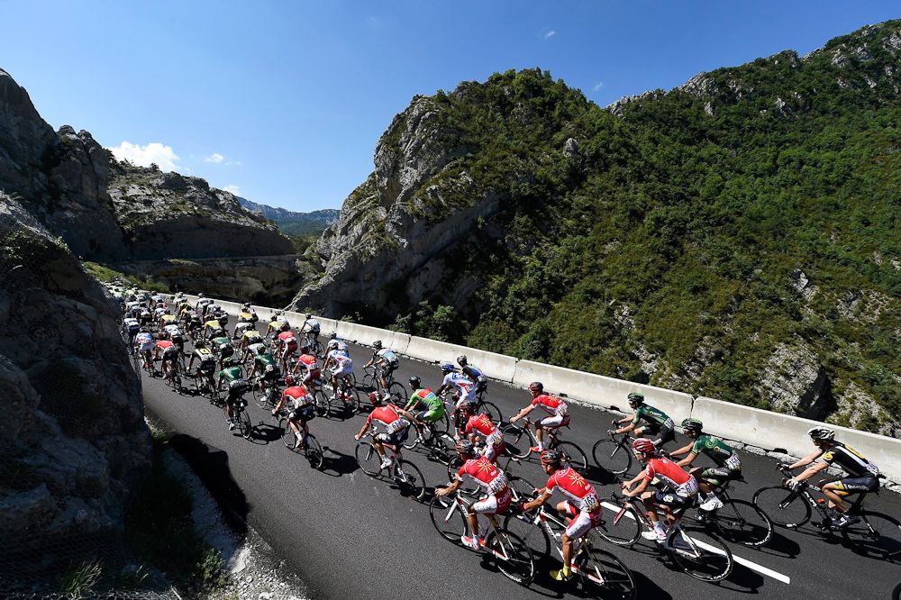 The peloton rolls through the French countryside during stage 5.