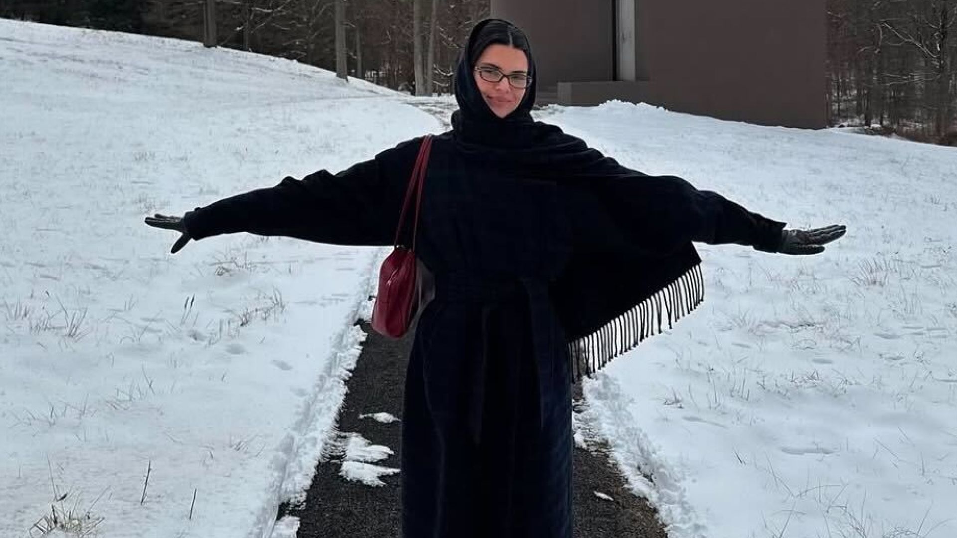 Kendall Jenner Cozies Up to the Scarf Coat Trend in Y2K Glasses