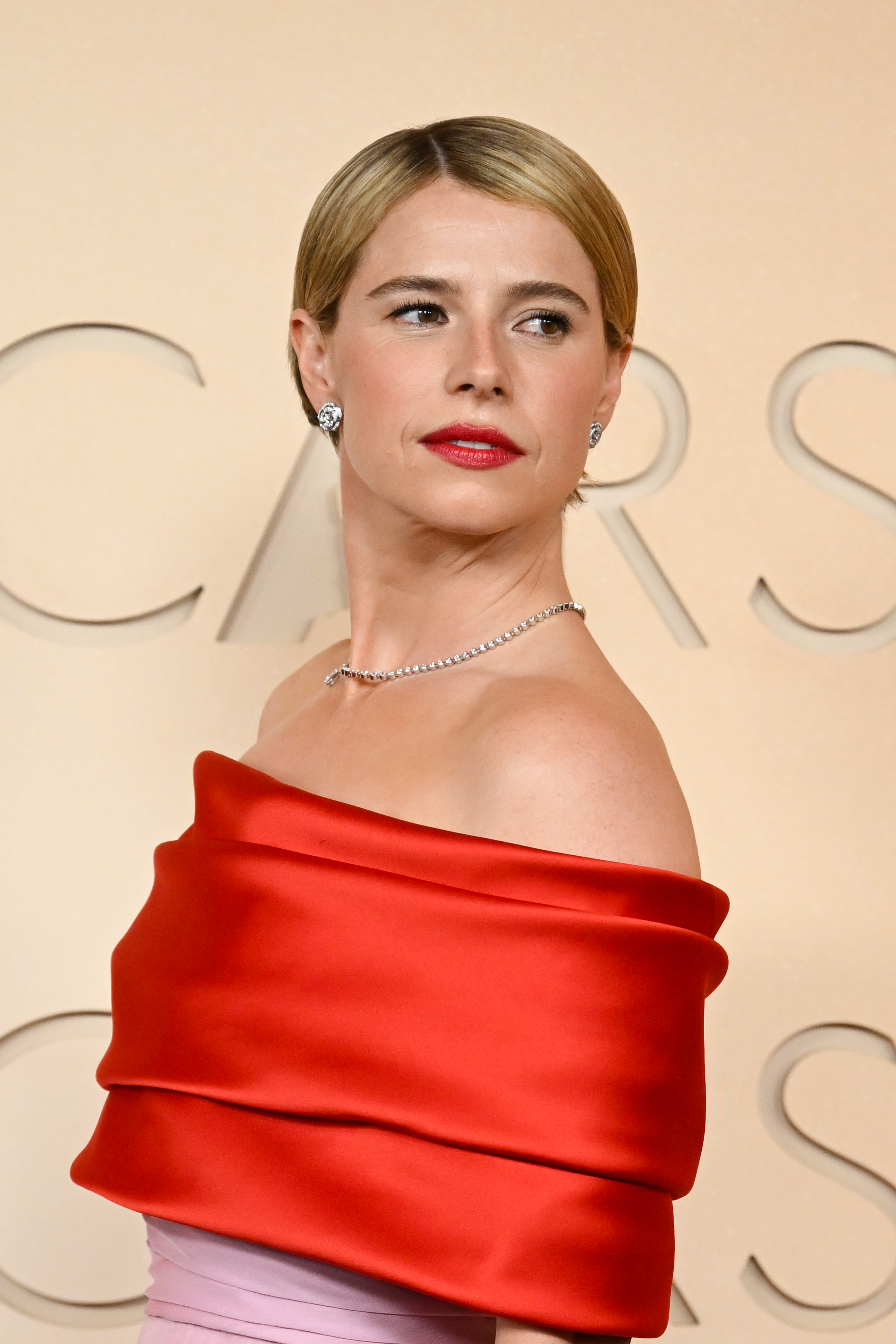 Jessie Buckley at the 98th Annual Oscars held at Dolby Theatre on March 15, 2026 in Hollywood, California.