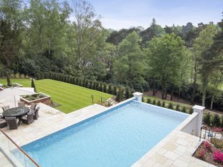 Falconwood House (Savills)