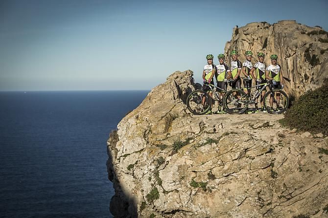 The Multivan Merida team