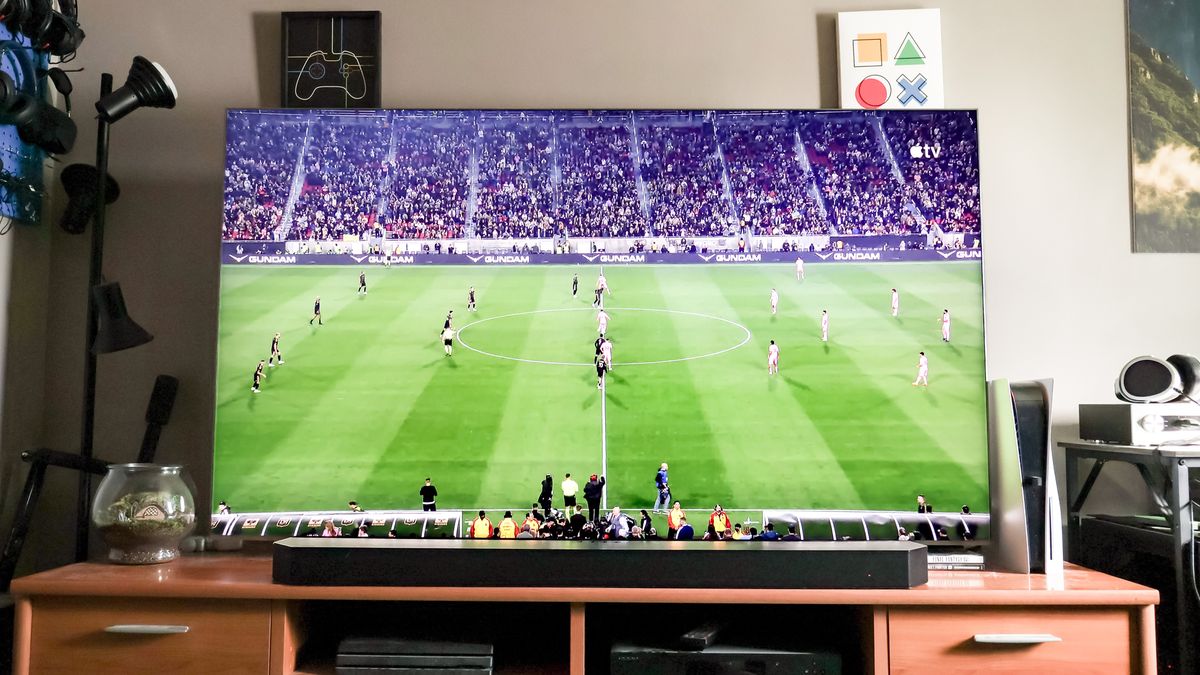 A TCL QM9K TV in a living room