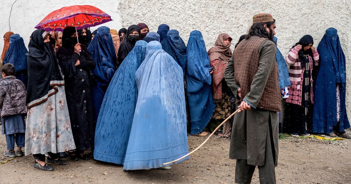 Afghan Women Are Vanishing in Taliban’s Blackout Afghan Women Are Vanishing in Taliban’s Blackout