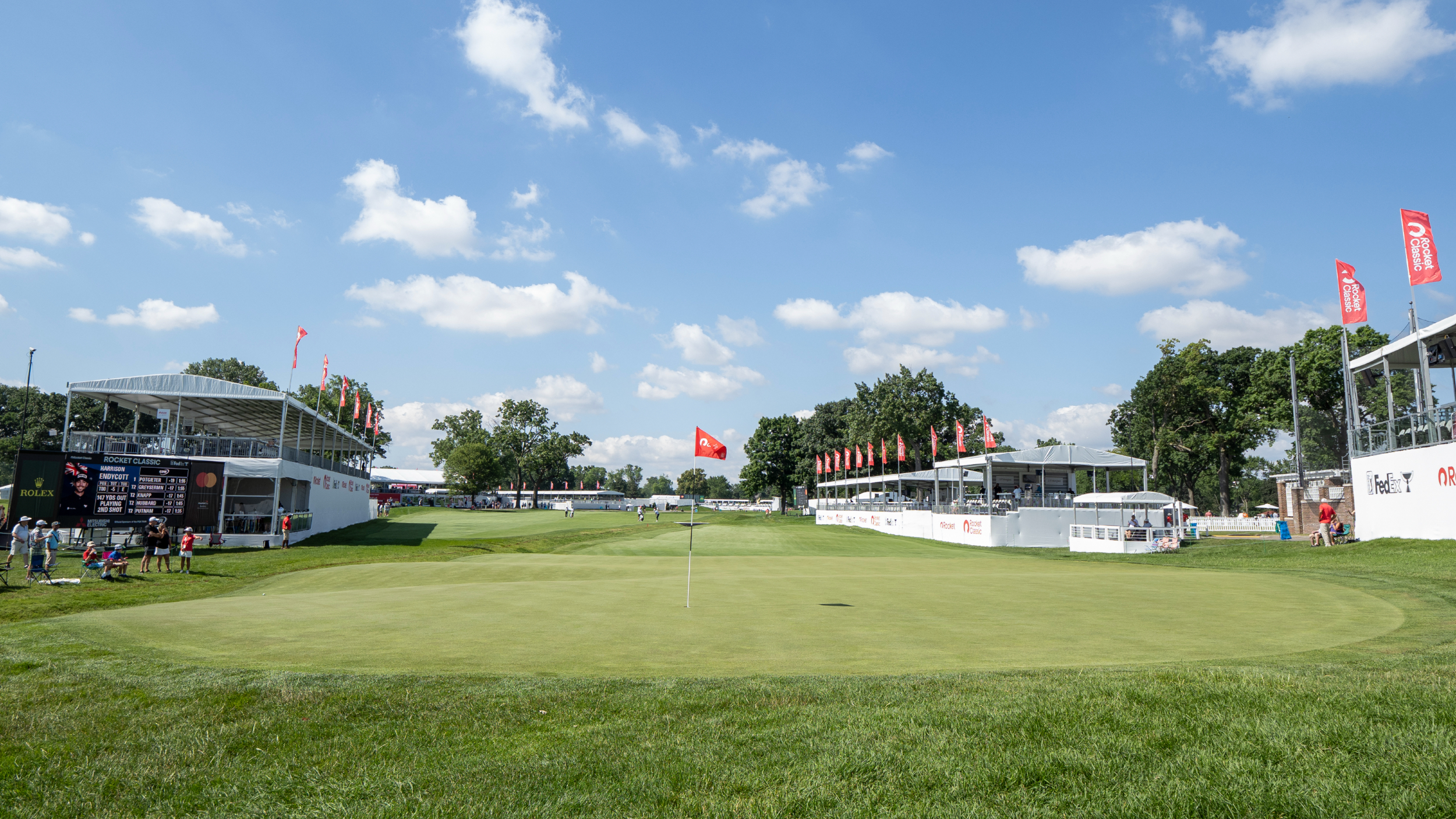 The 18th at Detroit Golf Club