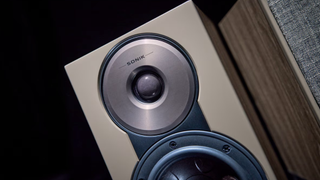 Dali Sonik speaker in close up on a dark background