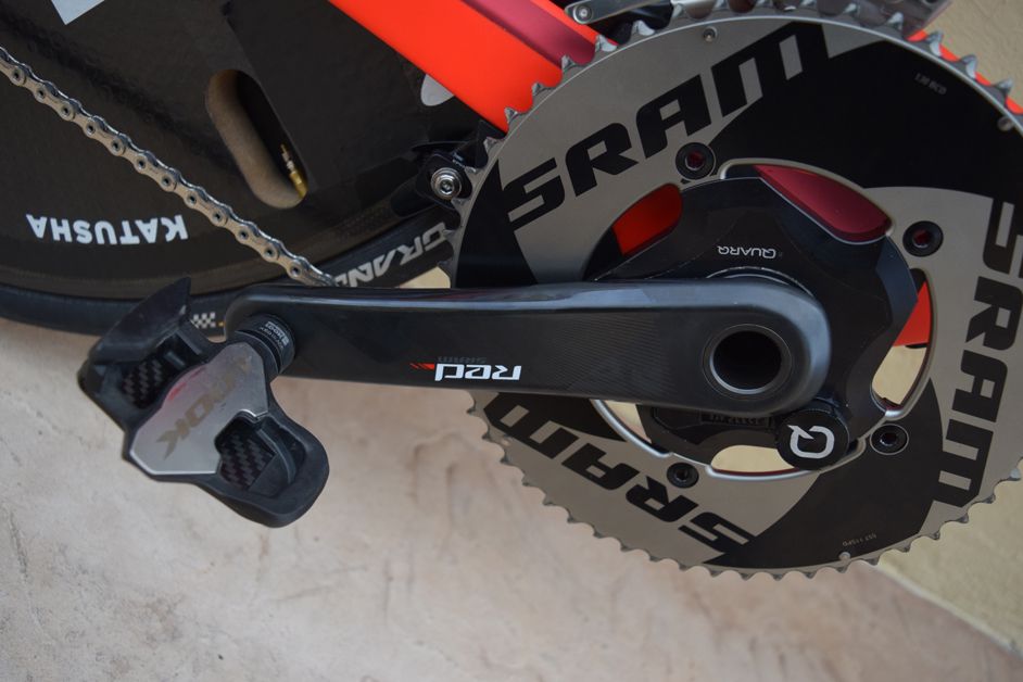 The crankset is equipped with a Quarq power meter
