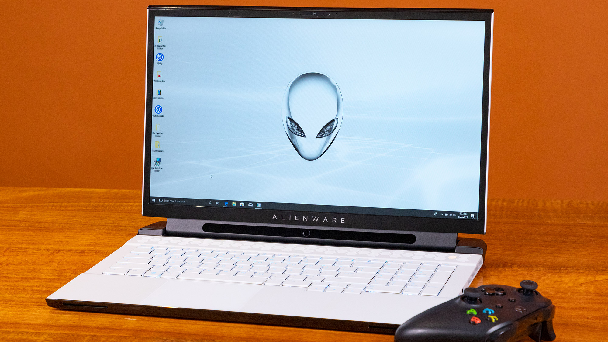 Best laptops for video editing: Alienware m17 R2