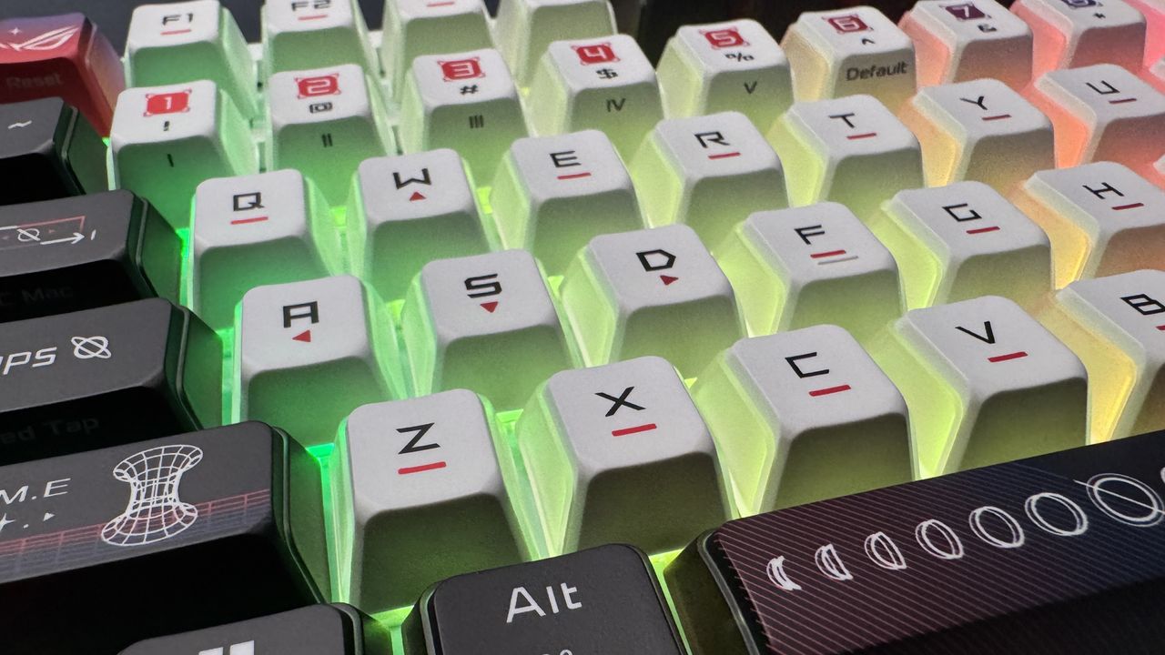 Asus ROG Azoth X