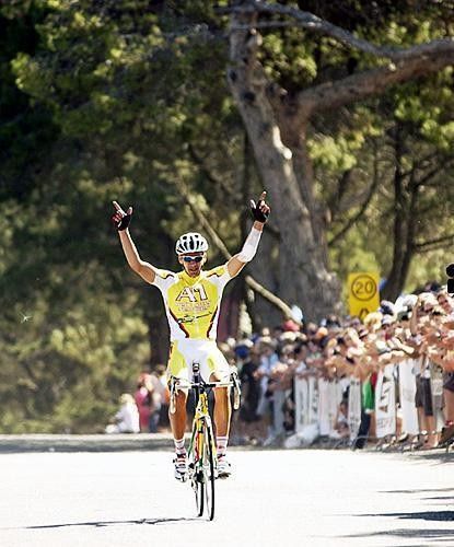 Darren Lapthorne won a Jayco Bay Classic