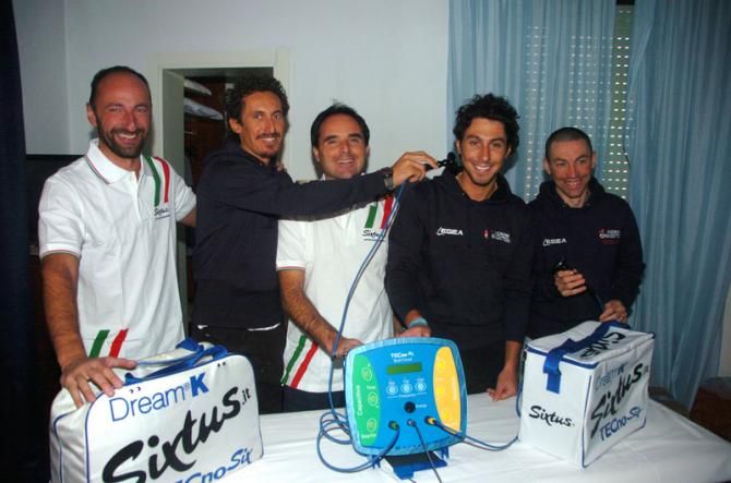 Pellizotti gives Fabio Feline some therapeutic relief at the end of the day