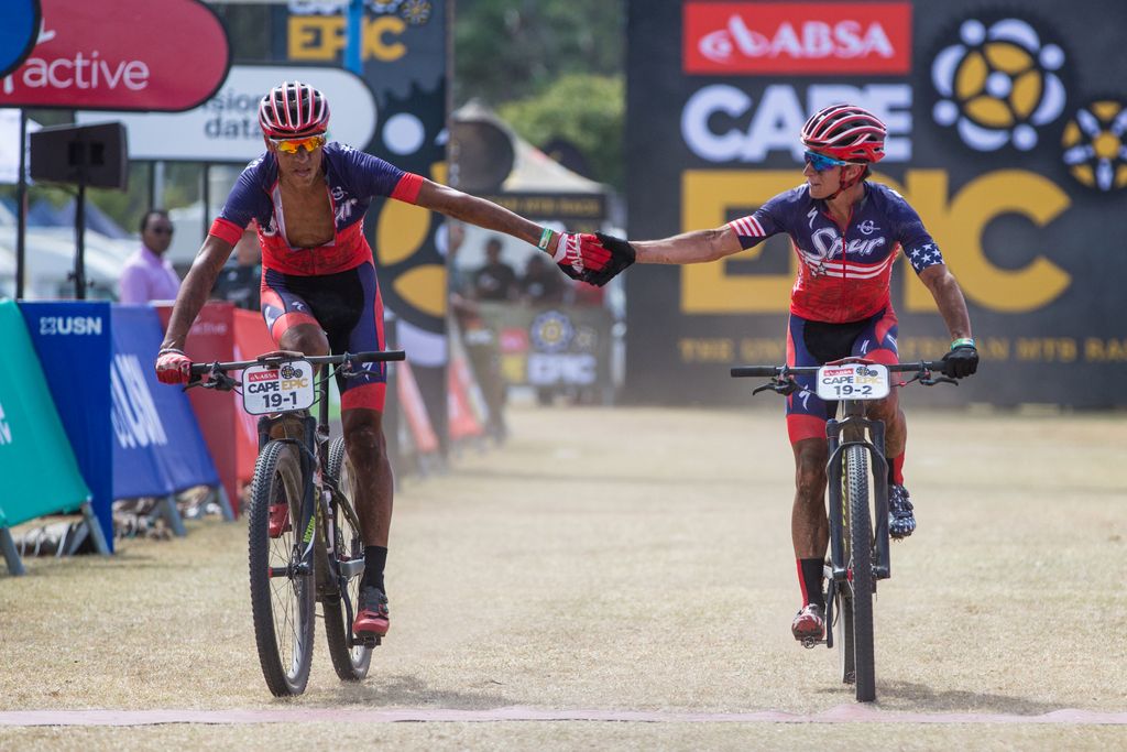 Paolo Cesar Montoya and Howard Grotts (Spur-Songo-Specialized)