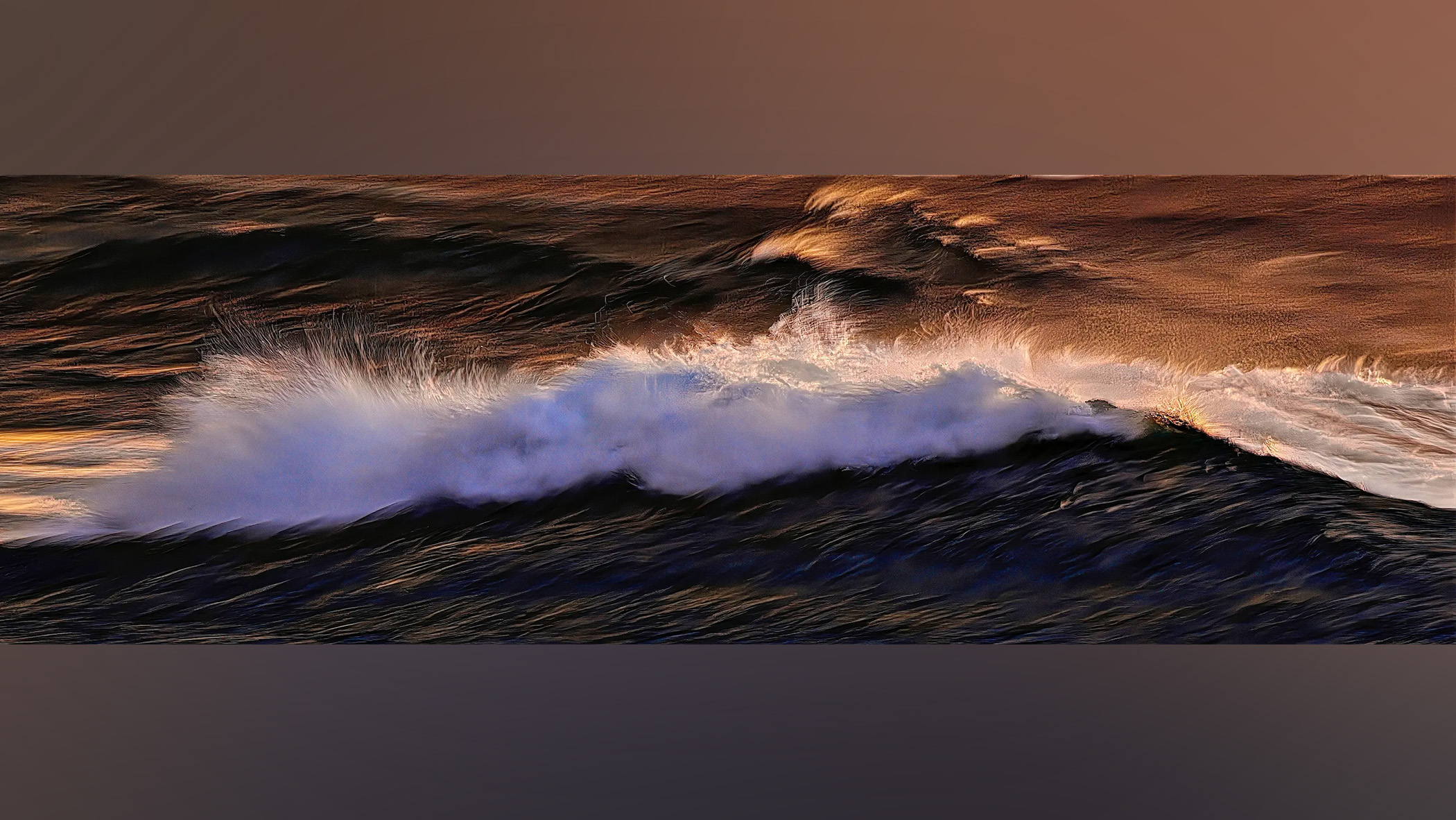 Wave in sea.