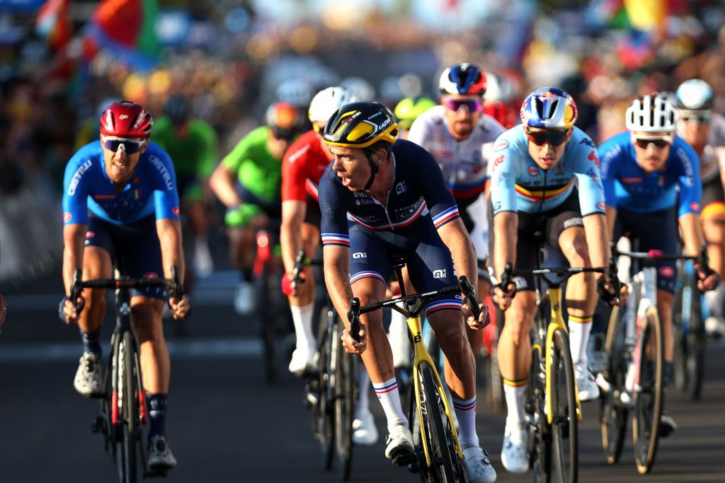 As defending champion Alaphilippe struggles, Laporte claims Worlds silver for France