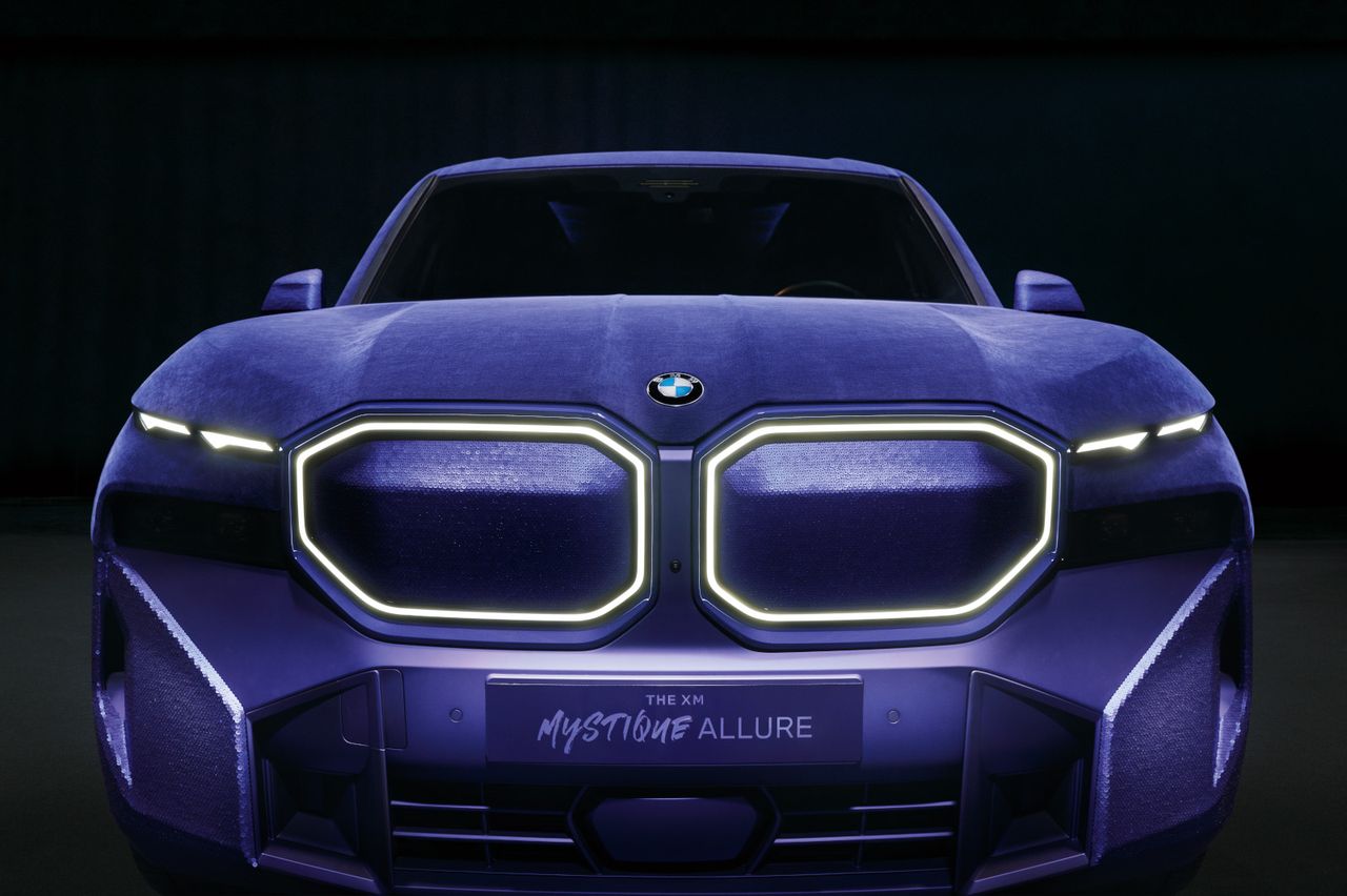 BMW XM Mystique Allure