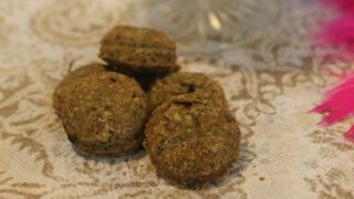 Sardine and flaxseed cat treats