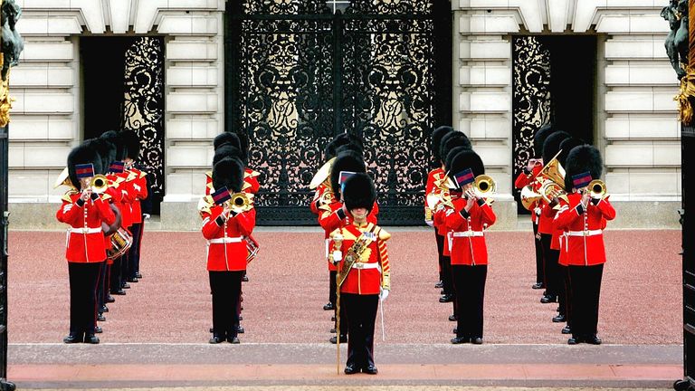 Buckingham Palace's 'cruel' tradition to stay despite mounting pressure