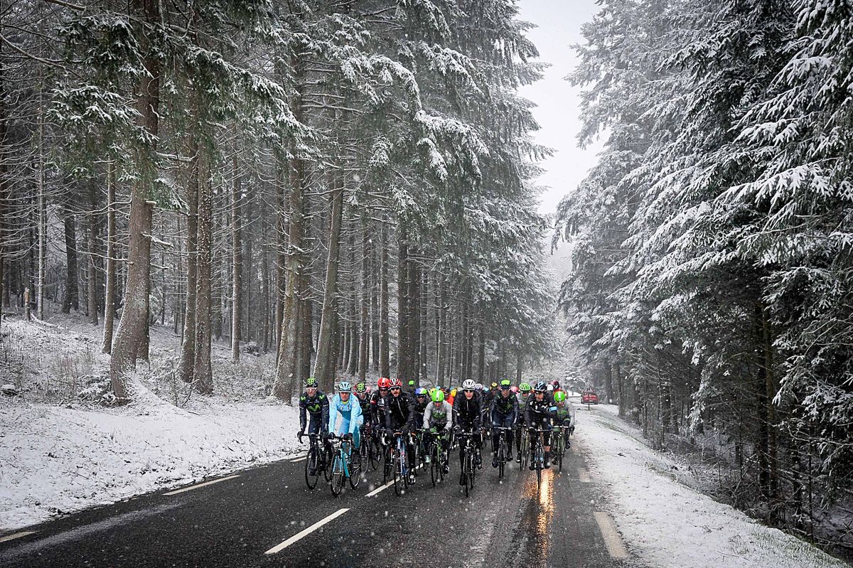 Stage 3 of Paris-Nice ended with a snowstorm