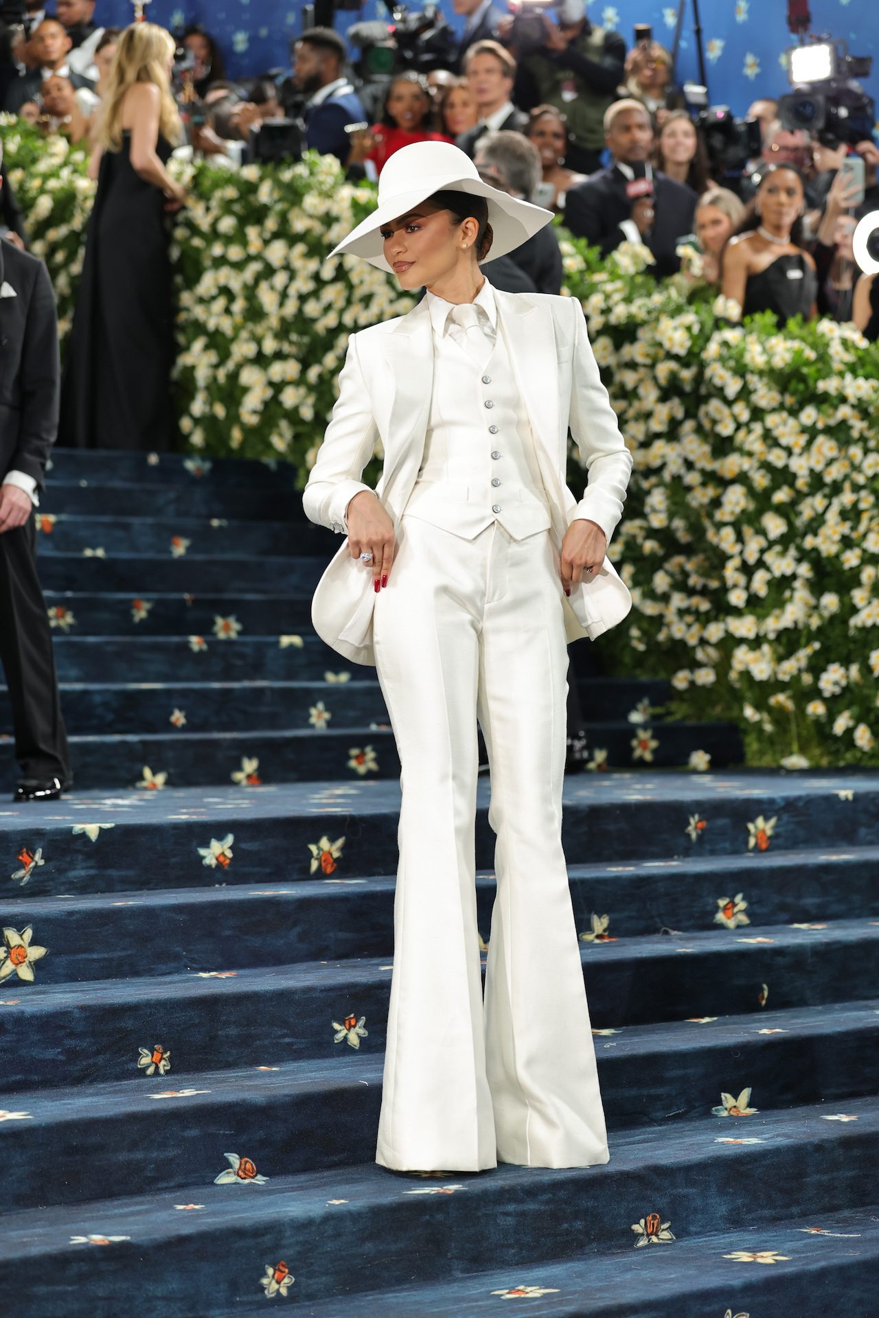 NEW YORK, NEW YORK - MAY 05: Zendaya attends the 2025 Met Gala Celebrating "Superfine: Tailoring Black Style" at Metropolitan Museum of Art on May 05, 2025 in New York City. (Photo by Jamie McCarthy/Getty Images)