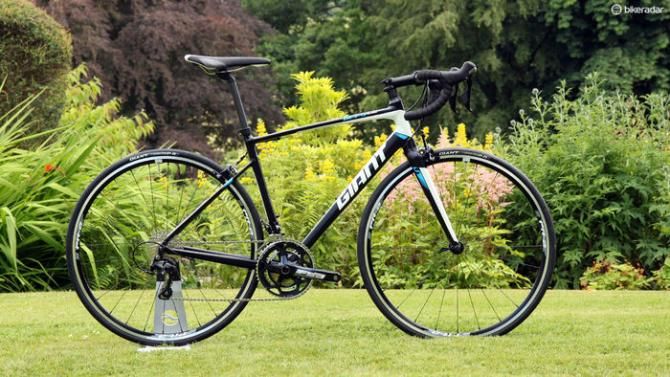 The Giant Defy 4 Compact is the second least expensive model in the range