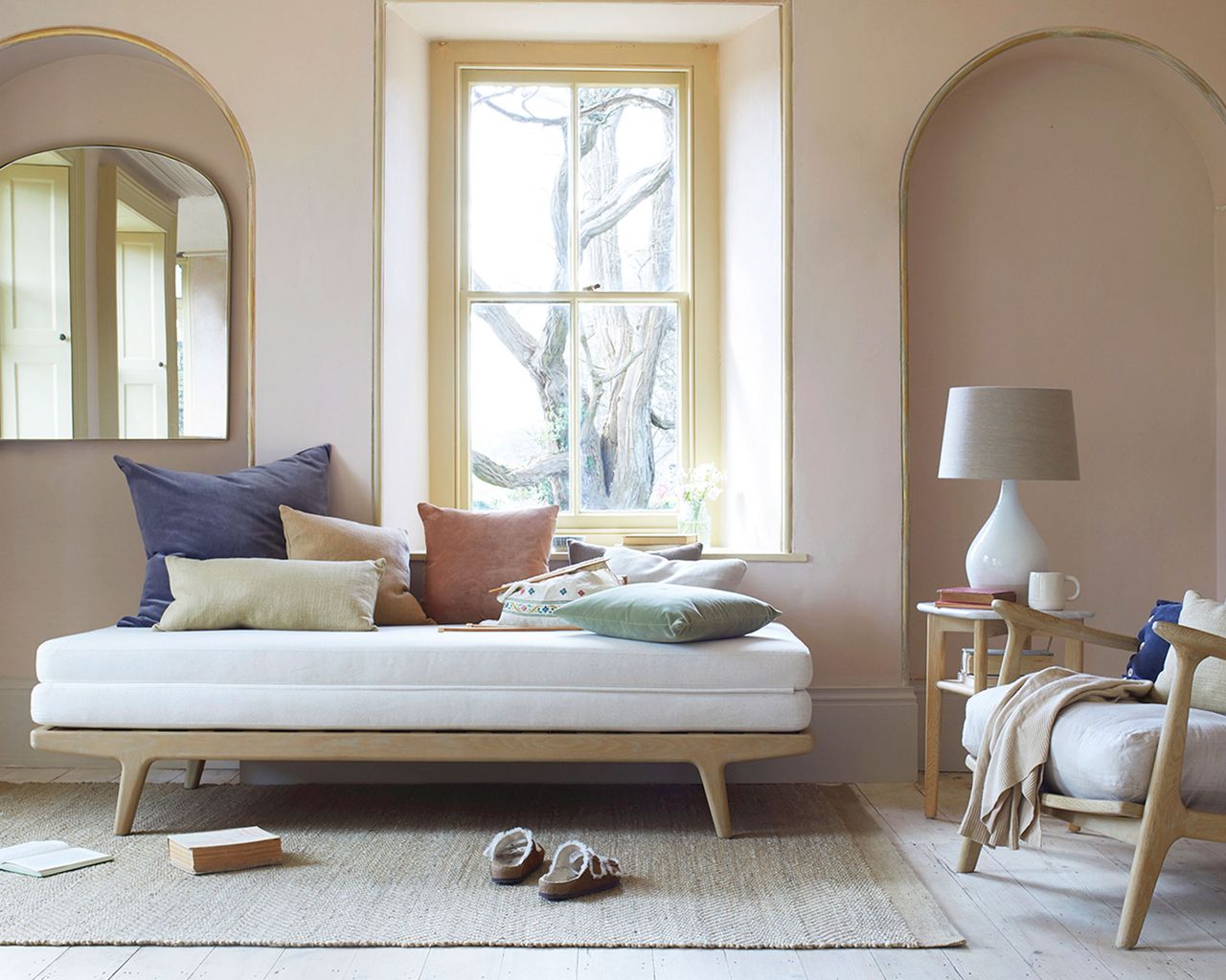 Daybed ideas for small spaces: 10 smart and space-saving daybed designs ...