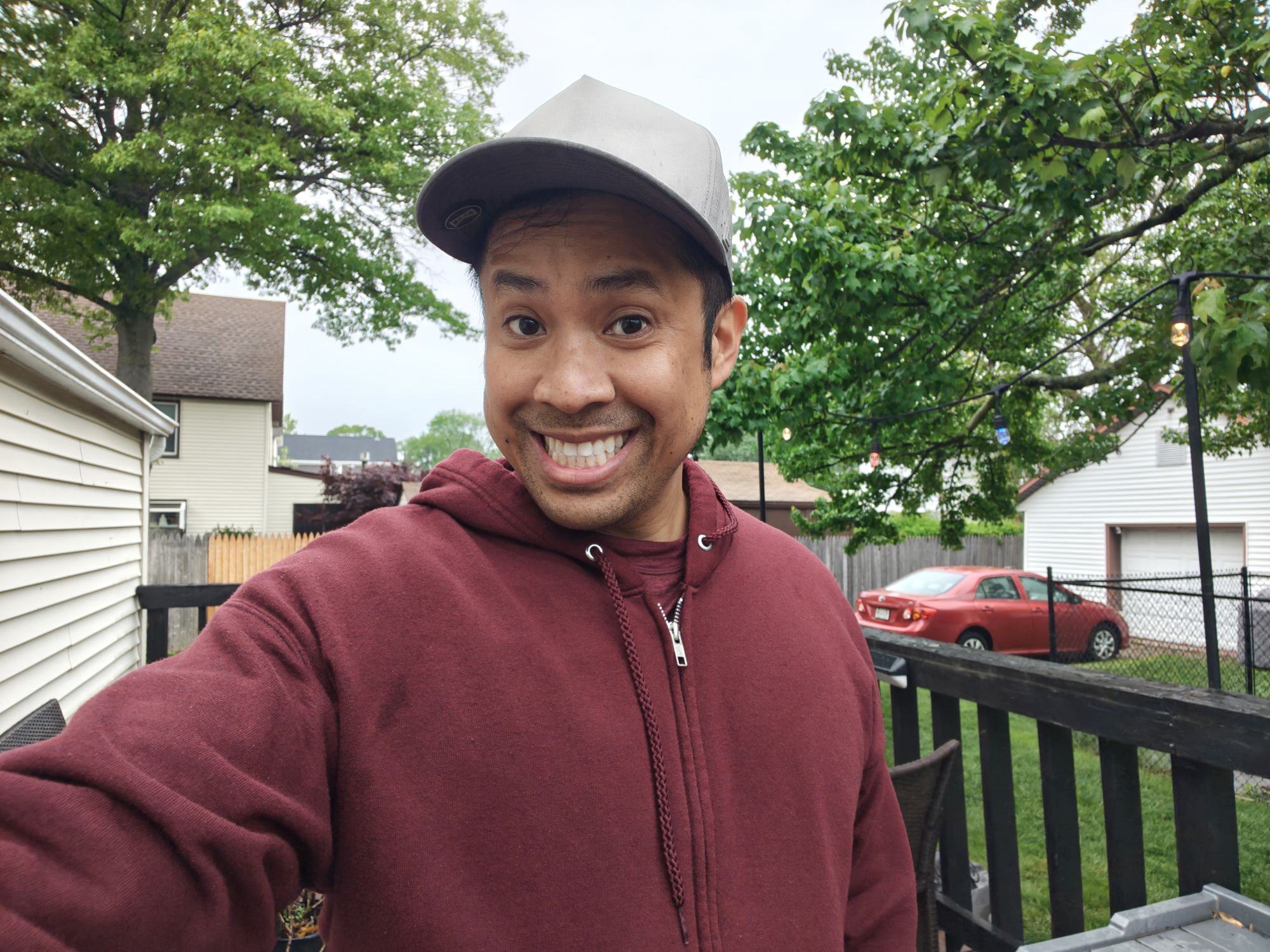Motorola Razr Ultra 2025 selfie sample.