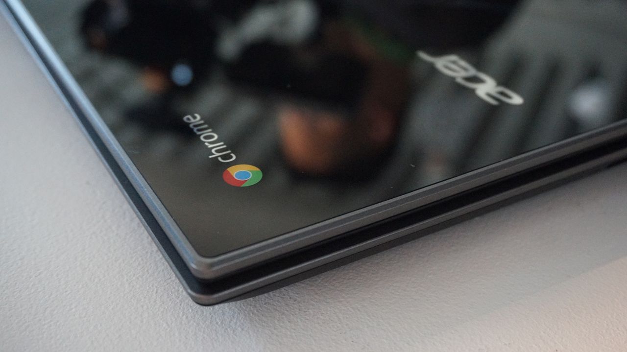 Close-up of the Acer Chromebook 14 for Work with the lid closed