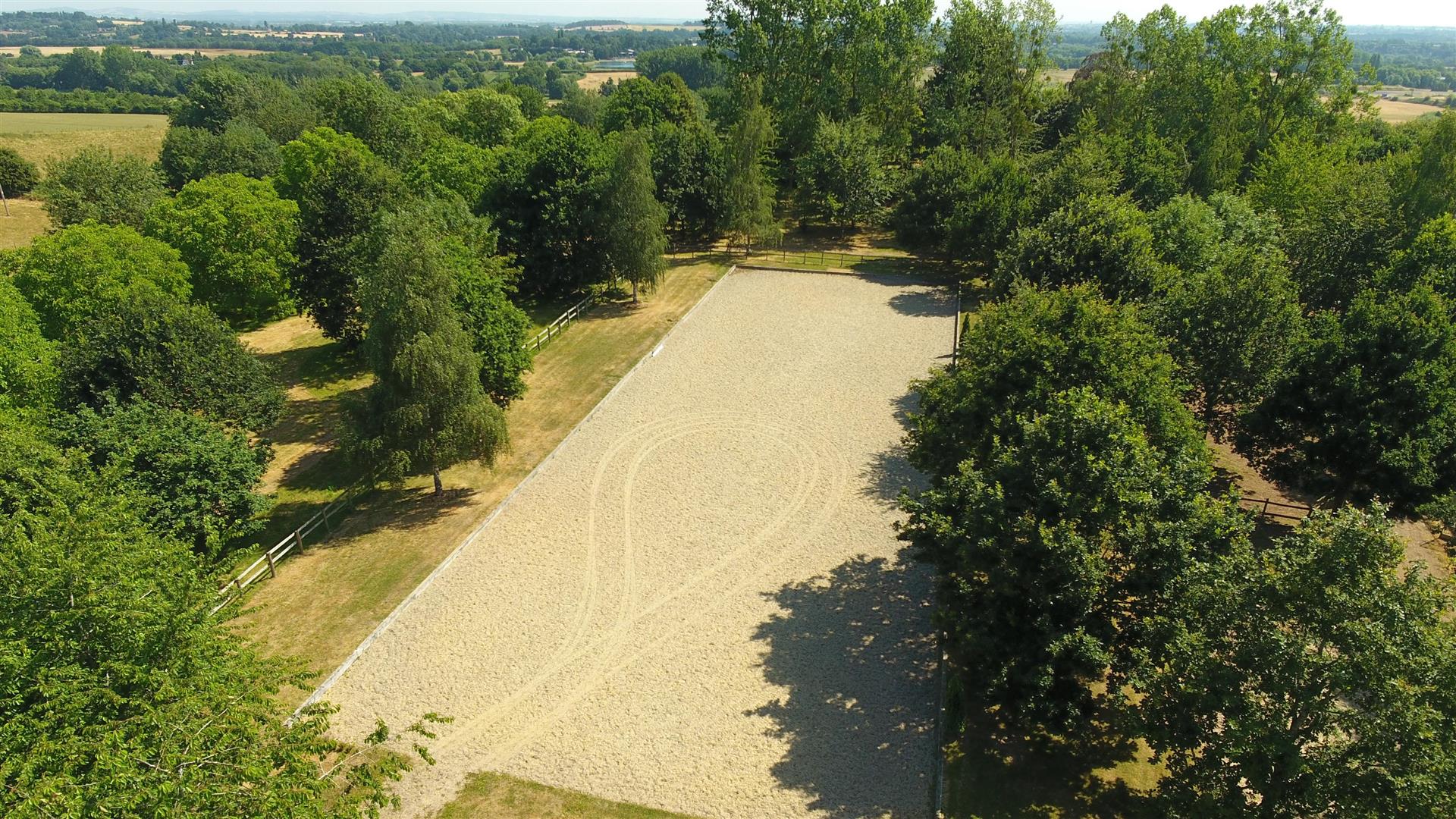 Elm-Hill-outdoor-school.jpg