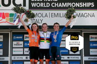 Annemiek van Vleuten, Anna van der Breggen and Elisa Longo Borghini on the Worlds podium in 2020