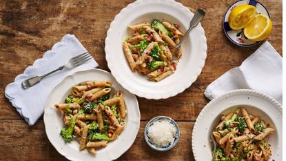 Broccoli pasta with pancetta 