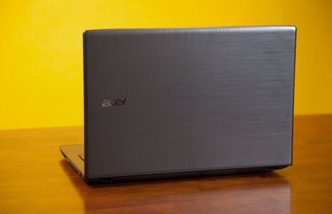 Acer Aspire E 15 E5 575 33bm Review Great Bang For Your Buck Laptop Mag