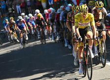 Stage 10 - Cort takes breakaway sprint to win Tour de France stage 10 at Meg&egrave;ve