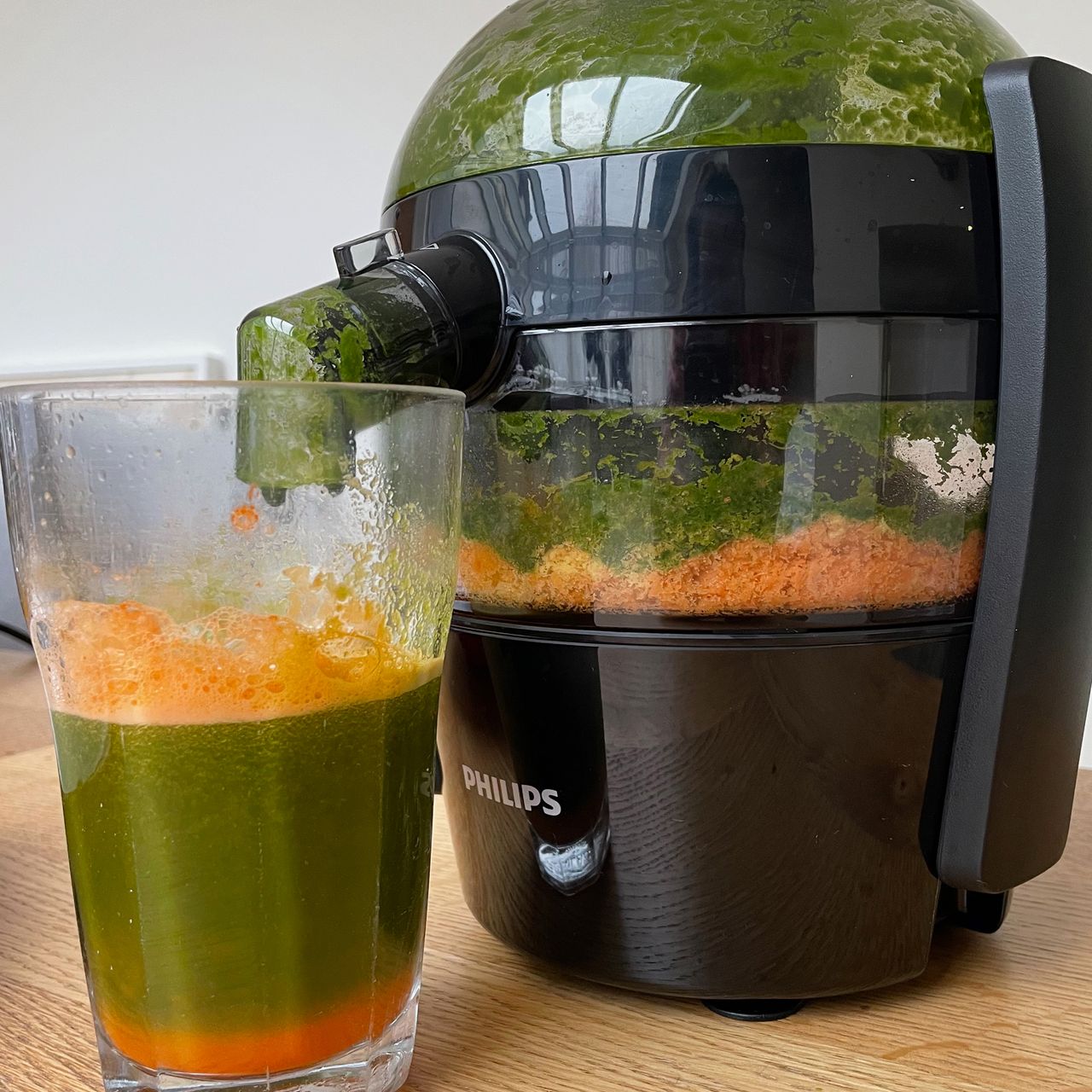 We tried the Philips Viva Centrifugal Juicer, which can do everything