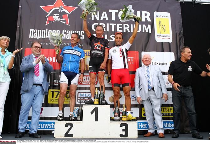 The gentleman's podium topped by Herman Van Springel