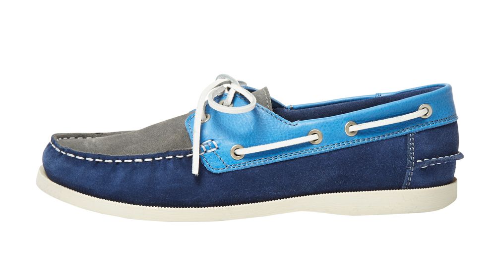 Shoe
