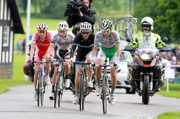James McLaughlin (Sojasun Espoir ACNC) leads the early chase group