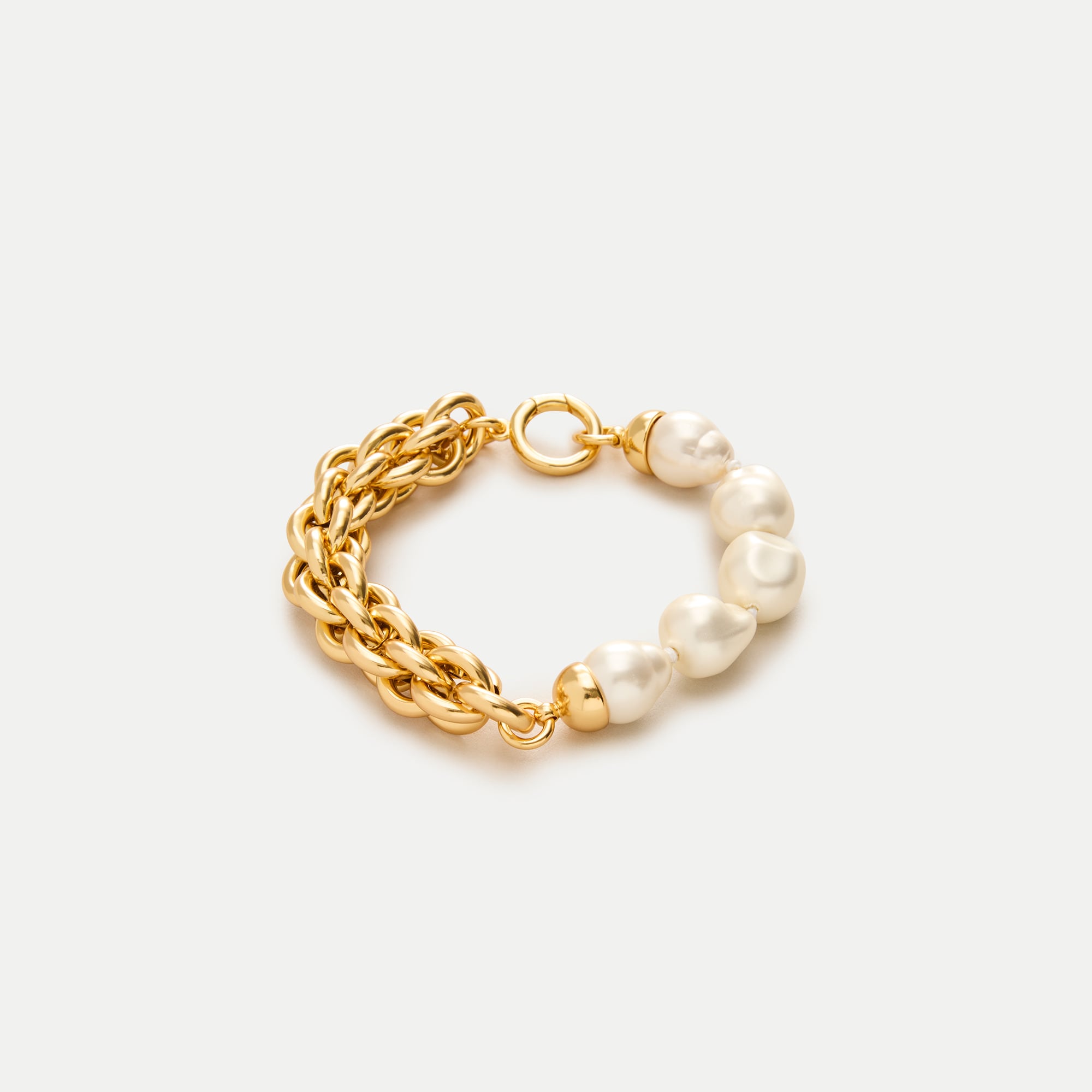 Pearl and Chain Bracelet